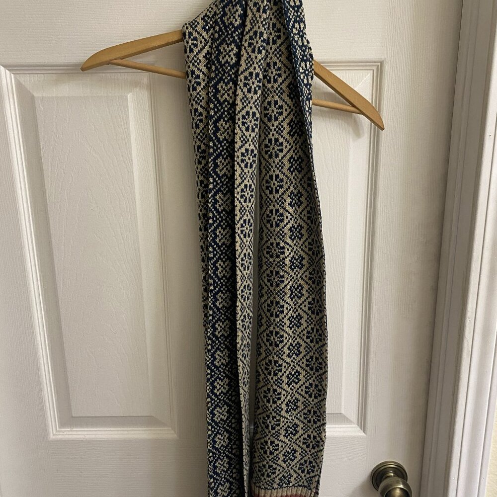 Tan & Blue Knitted Scarf – Cozy Boho Winter Essential